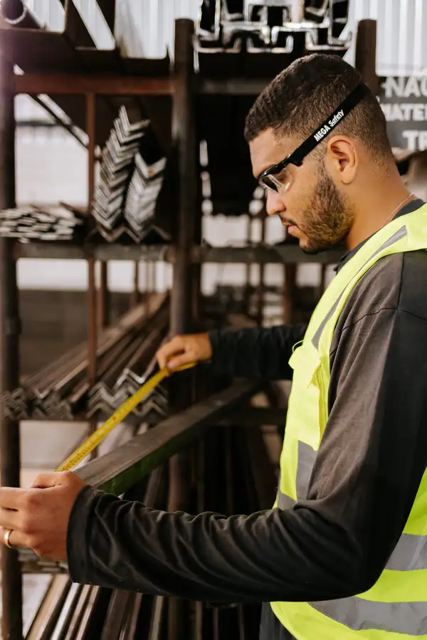 Óculos de Proteção para Trabalho: Segurança em Primeiro Lugar